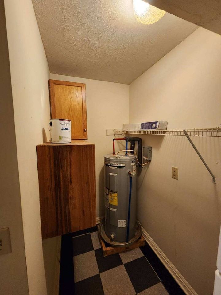 Henderson Gap Apts - Photo 2 of 16