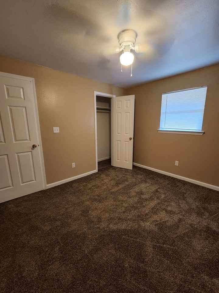 Claude Heights Apartments - Photo 2 of 7