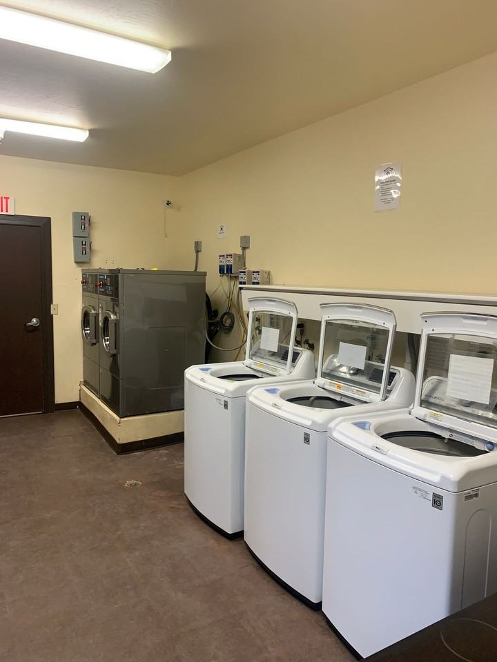 Bakken Lodge, LLC - Photo 7 of 41