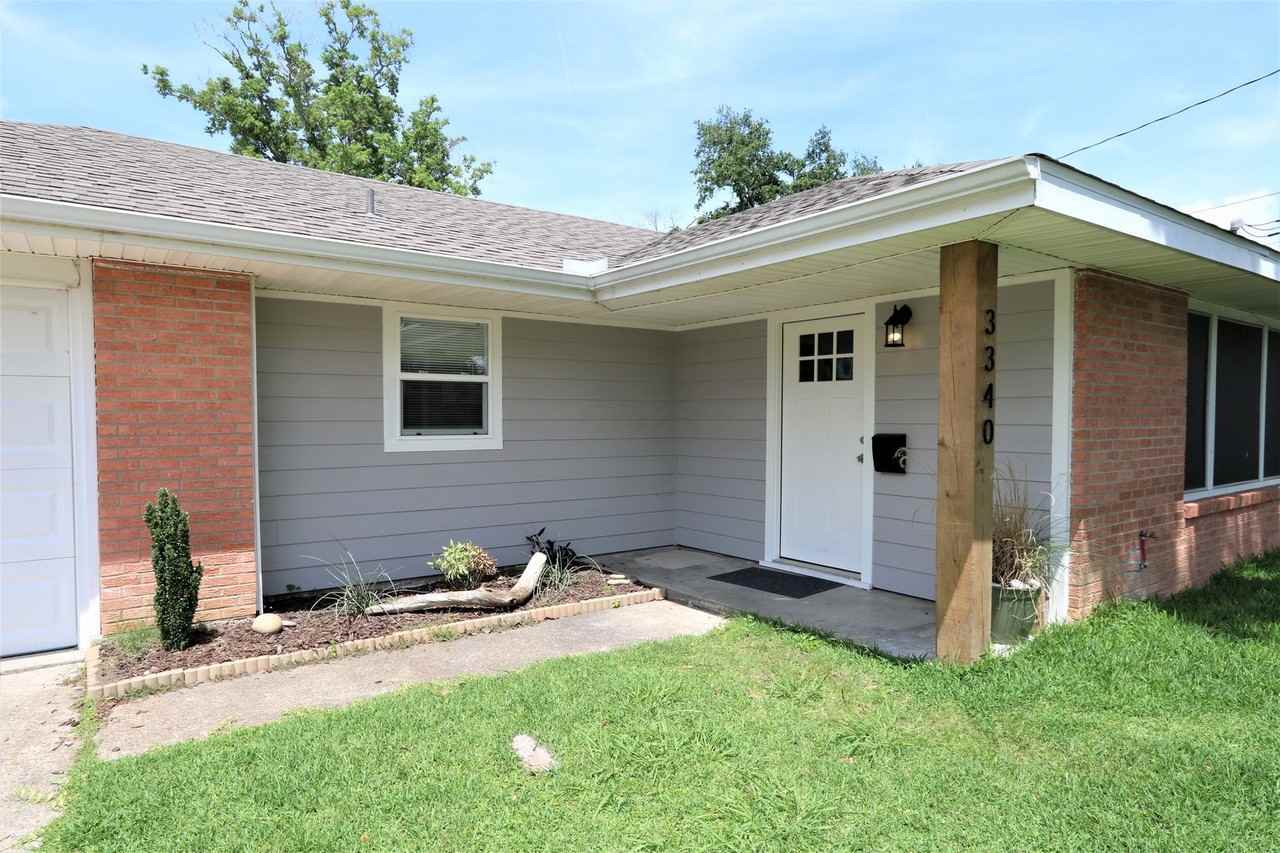 3340 Charles Avenue - Photo 2 of 13