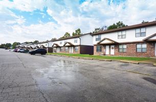 featured image of 100 Carter St