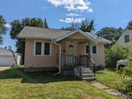 featured image of 1033 Kern St