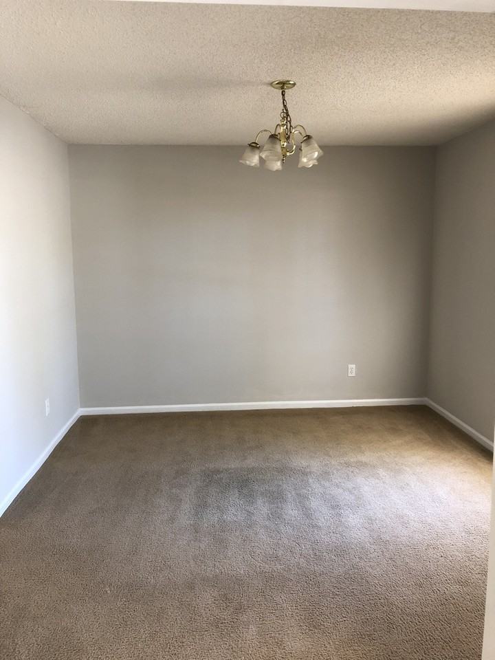 912 Granger Dr - Photo 4 of 13
