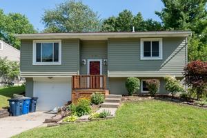 featured image of 2135 Winewood Ave