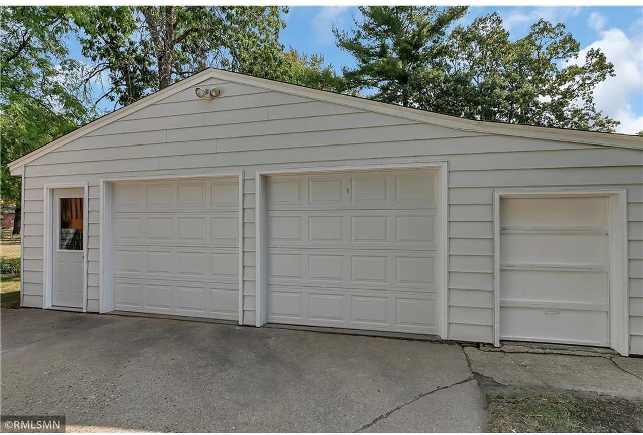 228 West Ave N - Photo 2 of 15