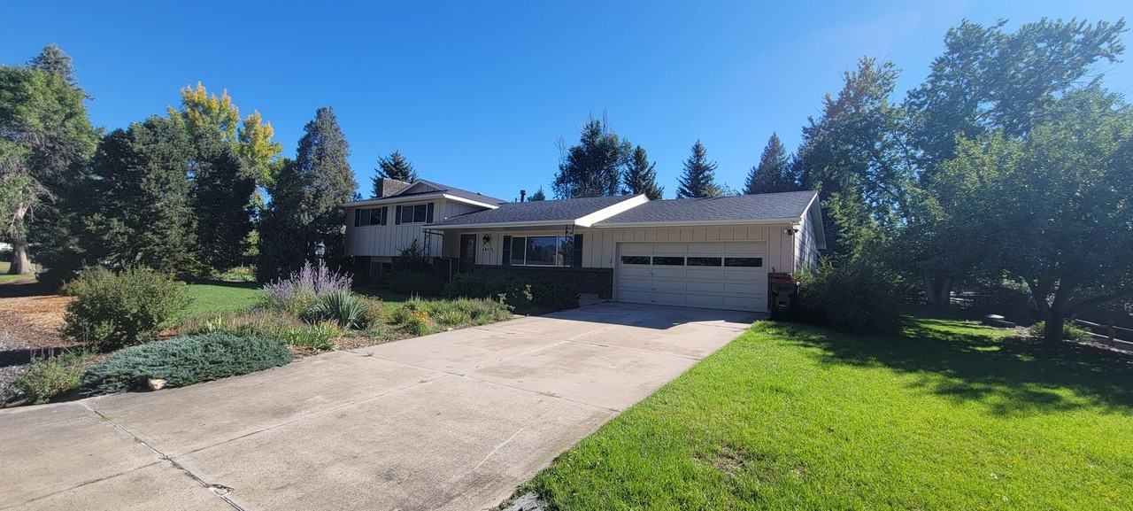6853 Duke Dr - Photo 3 of 25