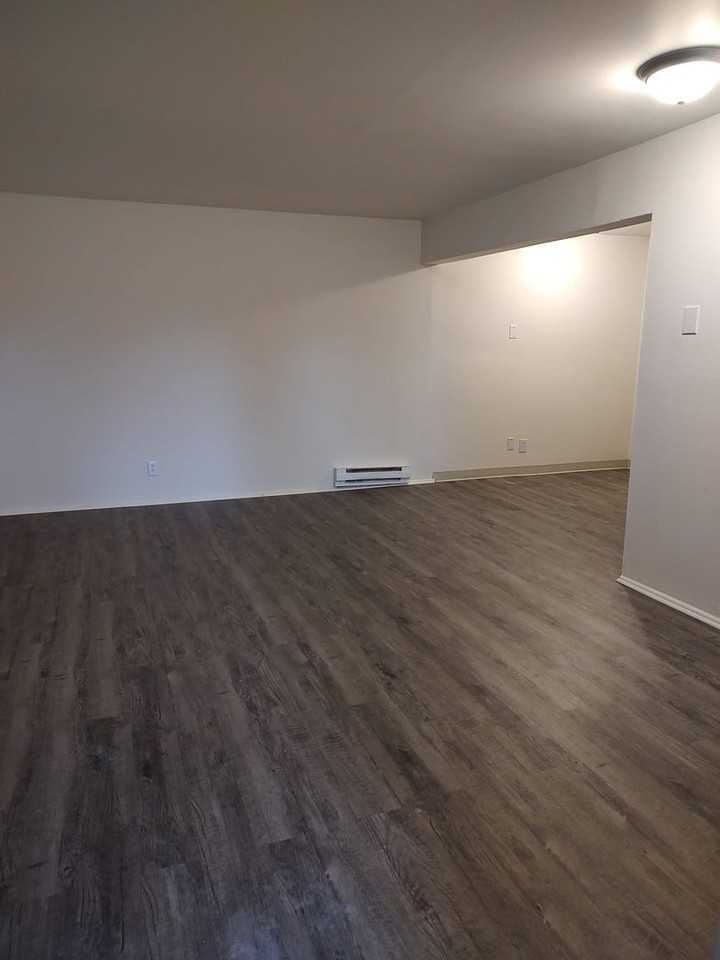 Parkview Manor Apartments - Photo 5 of 28