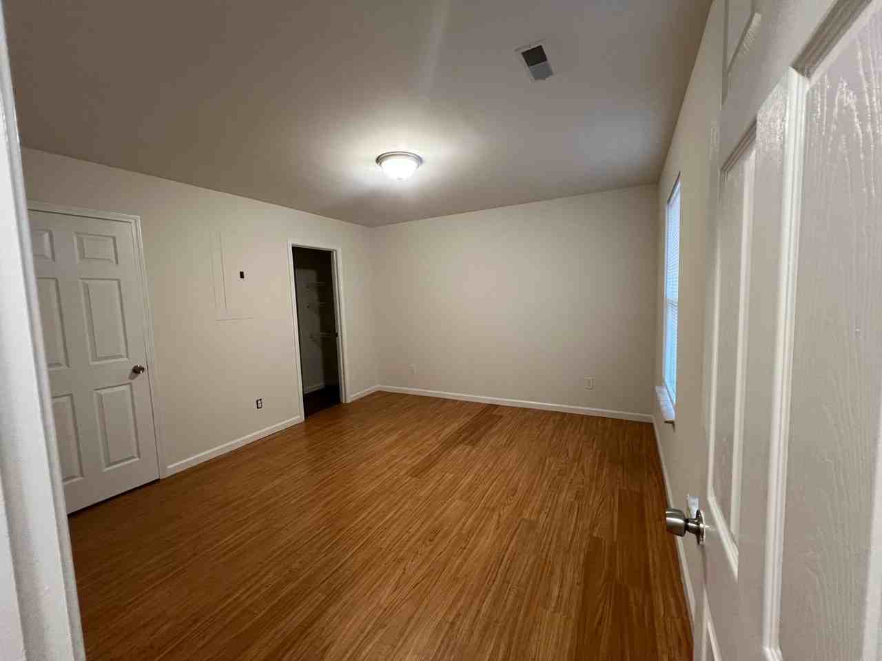 118 Wildcat Ct - Photo 2 of 12