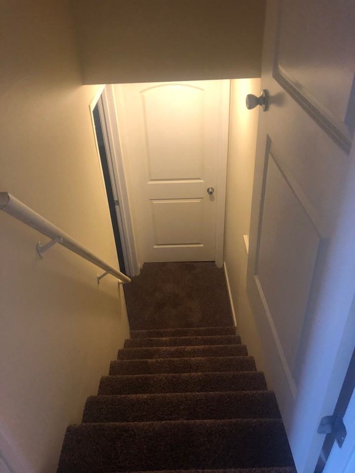 916 Titus Ave - Photo 7 of 9