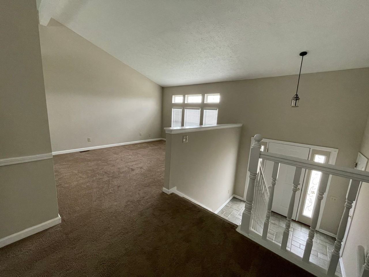 3345 Sibley Ln - Photo 7 of 14