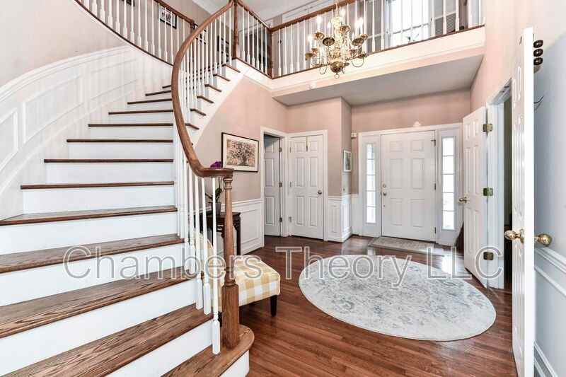 11913 Parkside Dr - Photo 5 of 50