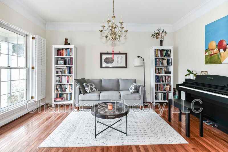 11913 Parkside Dr - Photo 7 of 50