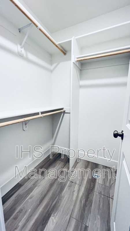 485 S 38th Ave #E219 - Photo 3 of 21