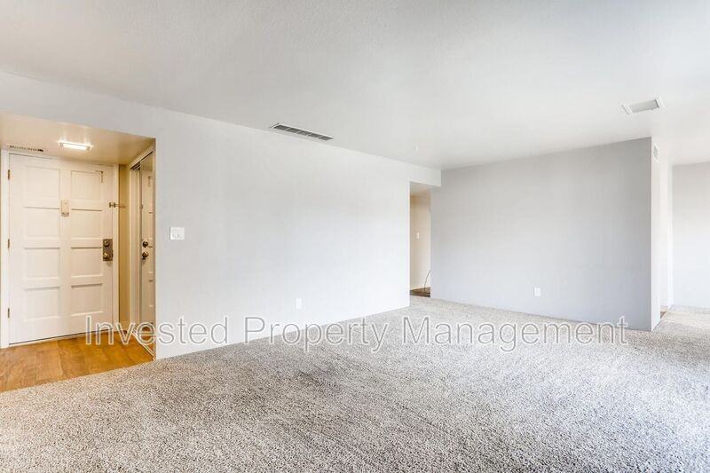 7305 S Xenia Cir #C - Photo 6 of 11