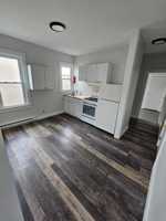 featured image of 430 Liberty St