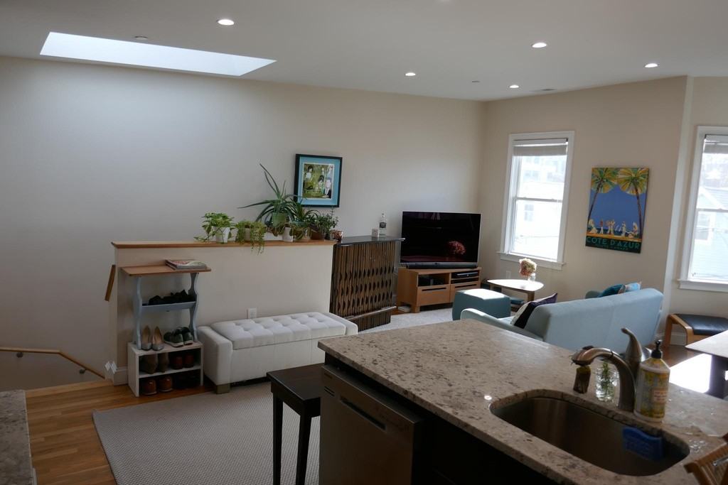 17 Plymouth St #3 - Photo 3 of 8