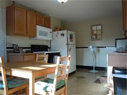 32 Tappan St. - Photo 2 of 4