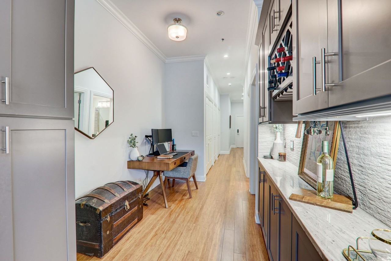 33 South Ashland LLC - Photo 3 of 12