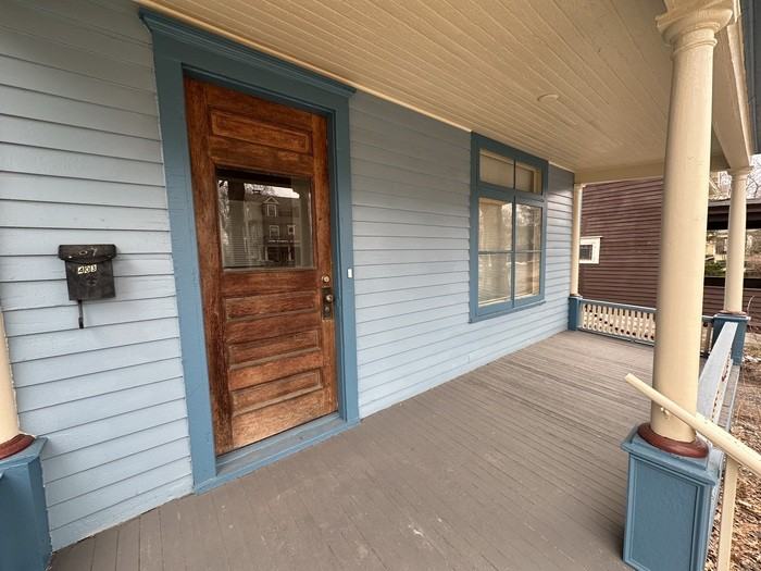 403 5th St Se - Photo 2 of 26