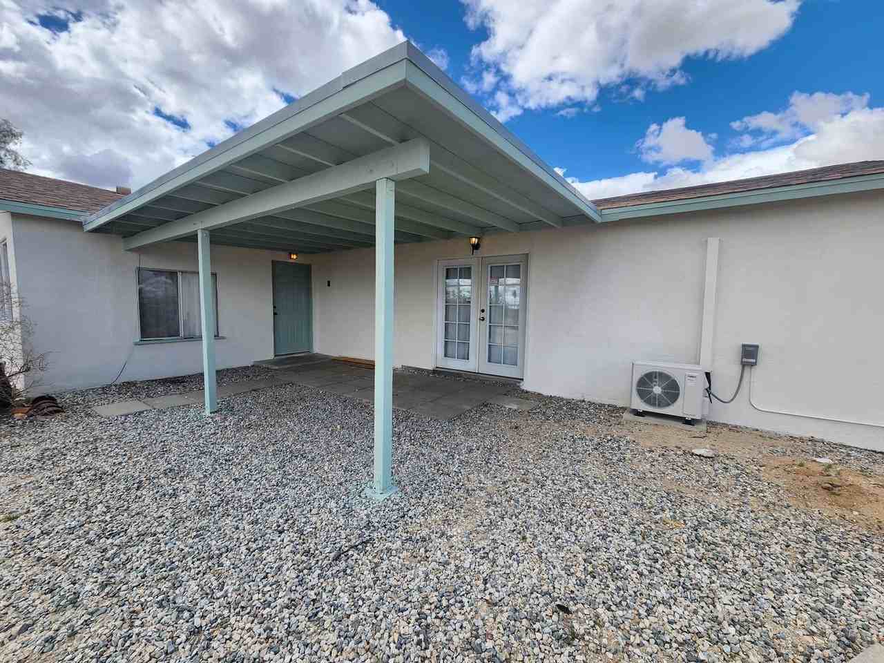 5762 Howard Way - Photo 3 of 14