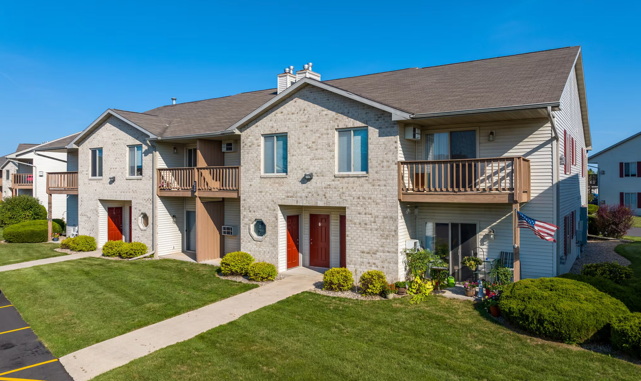 Shade Tree Estates - Photo 2 of 32