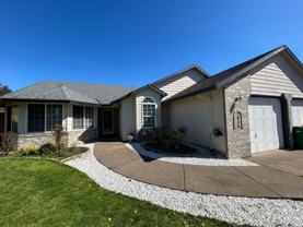 1824 Sw Spence Ave - Photo 1 of 1