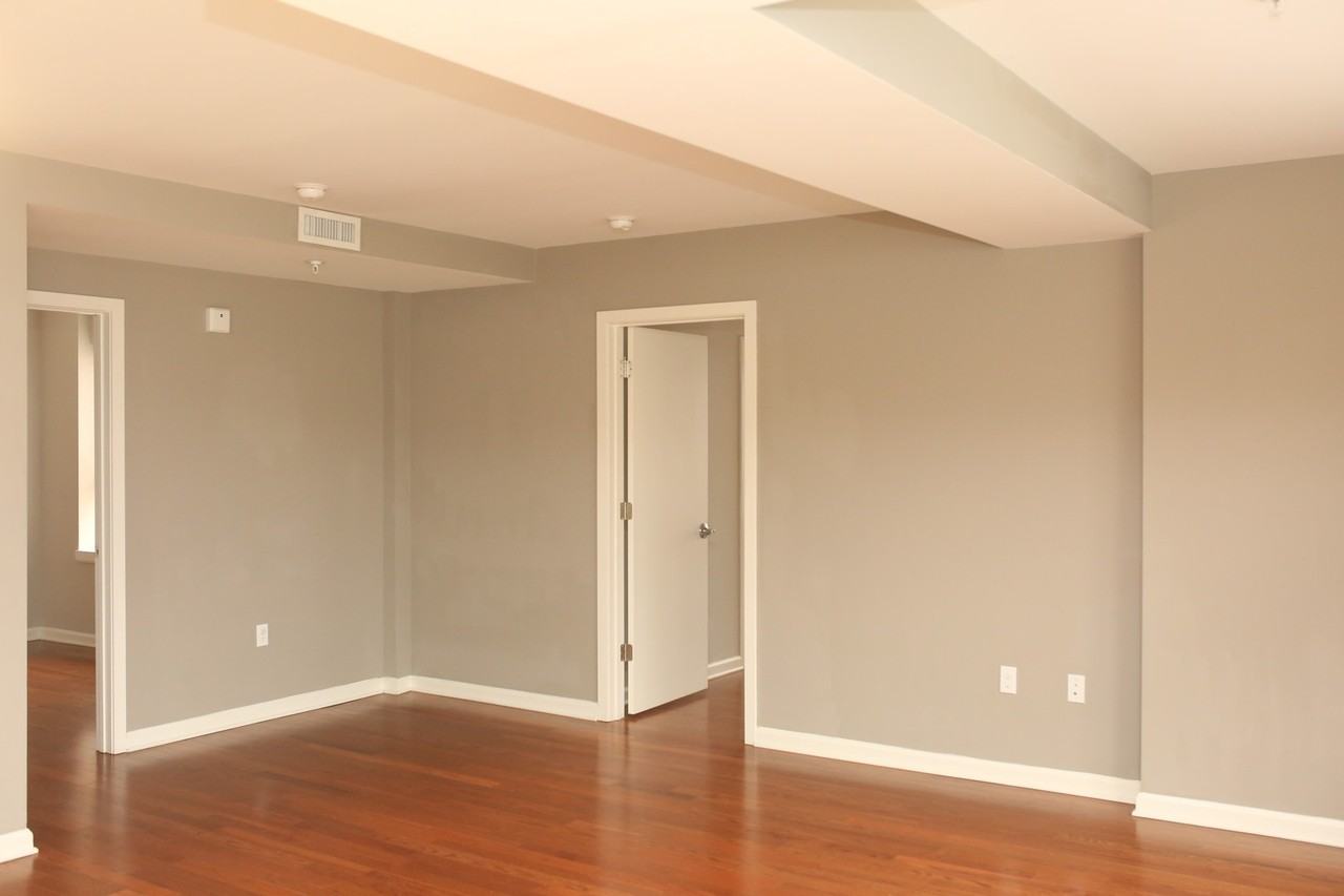 459 Locust Avenue - Photo 5 of 50