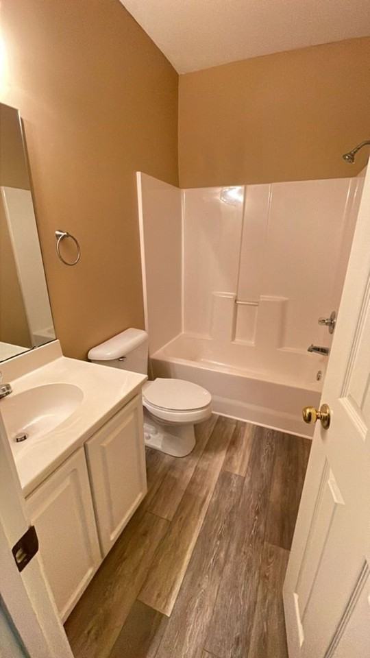 650 River Oaks Dr #46H - Photo 5 of 10