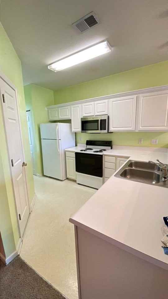 650 River Oaks Dr #46H - Photo 6 of 10