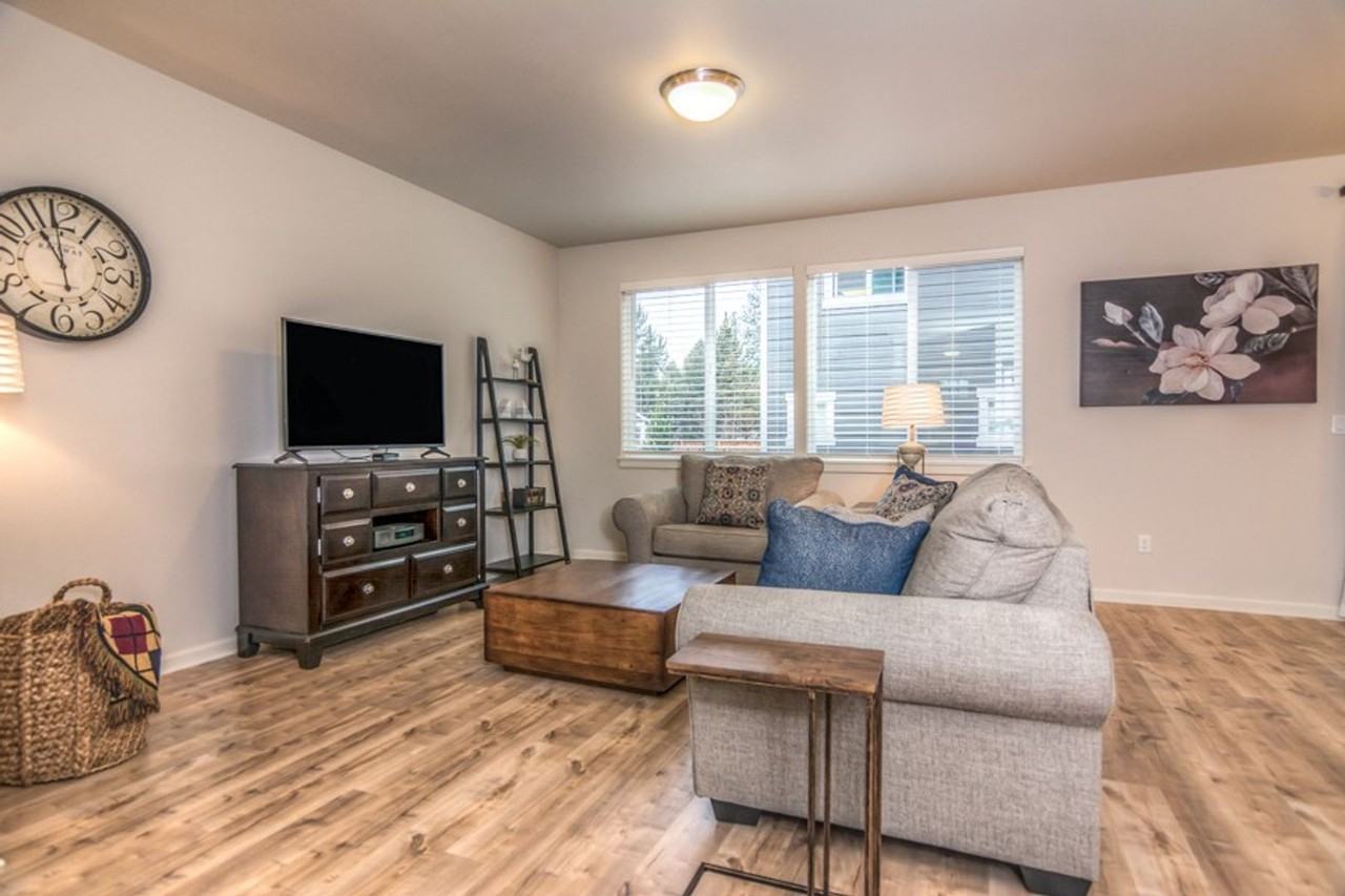 61577 Alstrup Rd - Photo 5 of 15