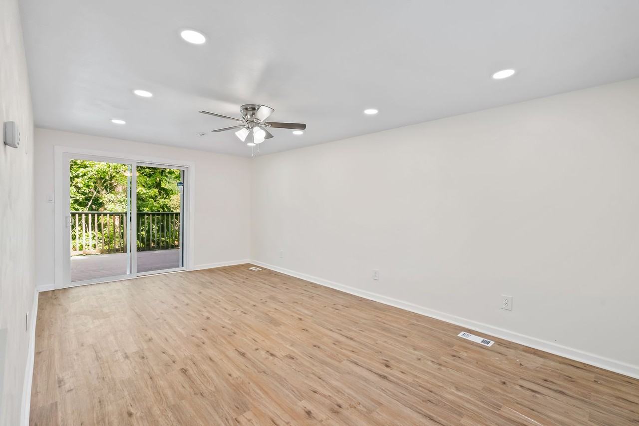 7919 Chaske St - Photo 2 of 19