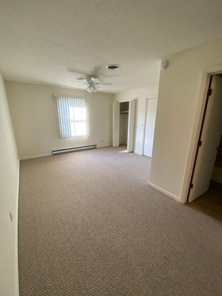 305-311 Birch Street - Photo 6 of 11