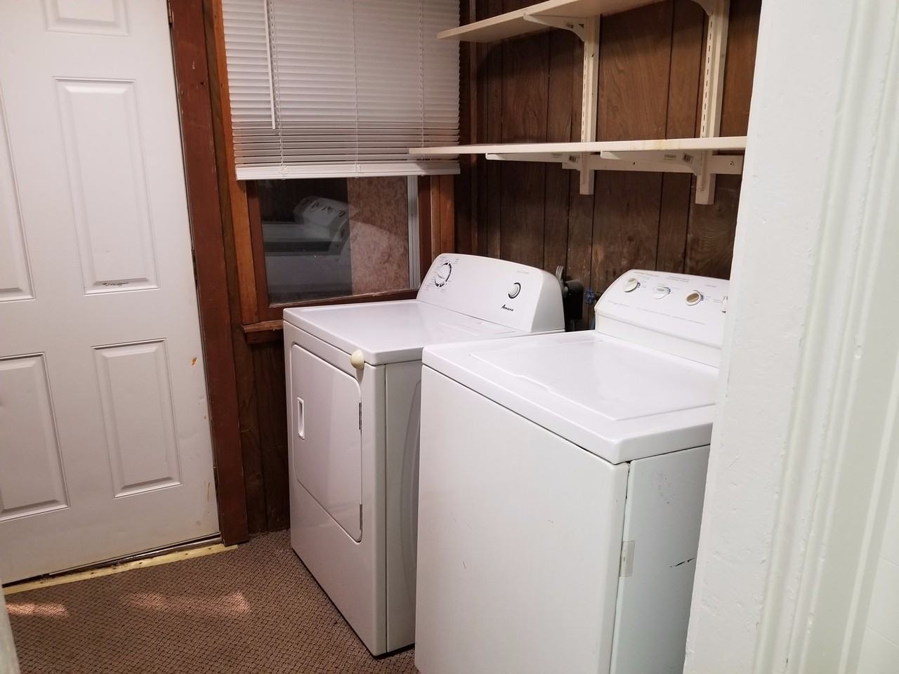 811 11TH AVE NE  heat paid - Photo 3 of 14