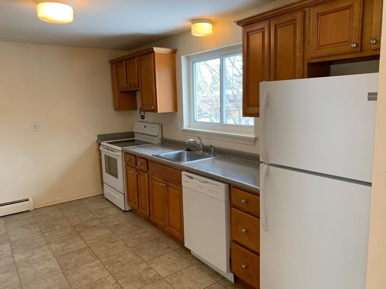 34 Lakeshore Drive - Photo 6 of 24