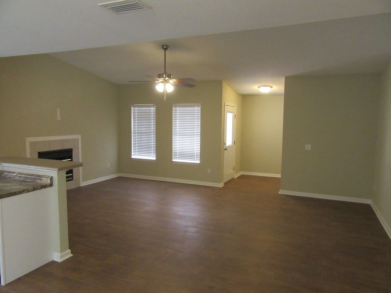 7302 Rodgers Drive - Photo 4 of 30