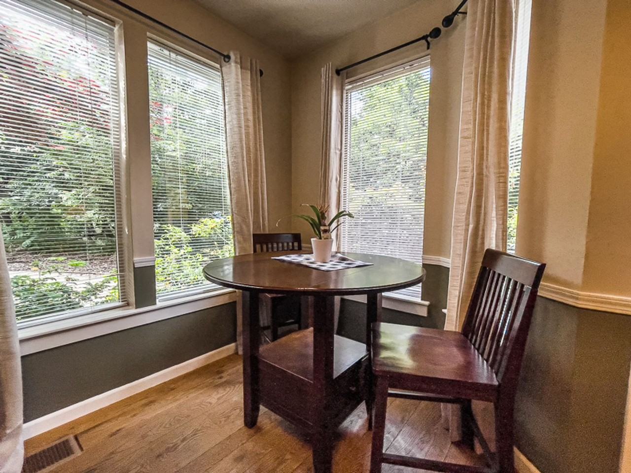 180 E F St - Photo 7 of 21