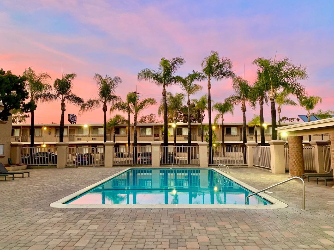 Bella Vista Apartments - Photo 5 of 13