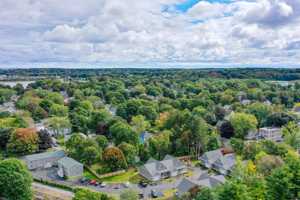 featured image of 9 Cole St