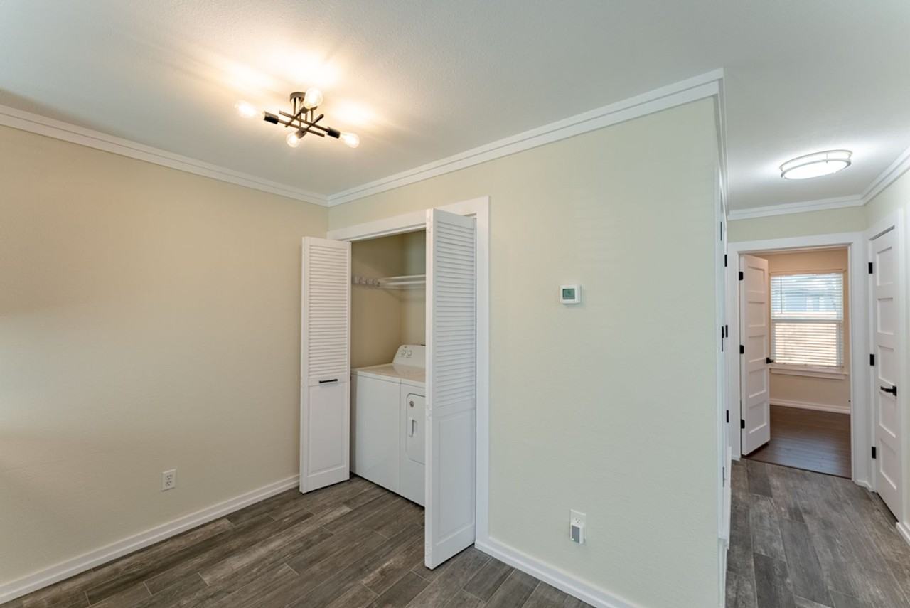 5702 Tracy Lynn Ln #B - Photo 6 of 23