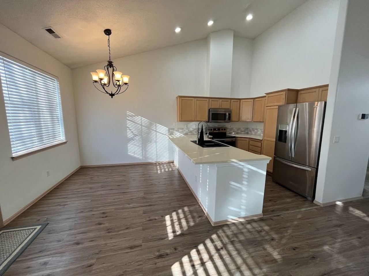 14314 Se Princeton Village Way - Photo 3 of 23