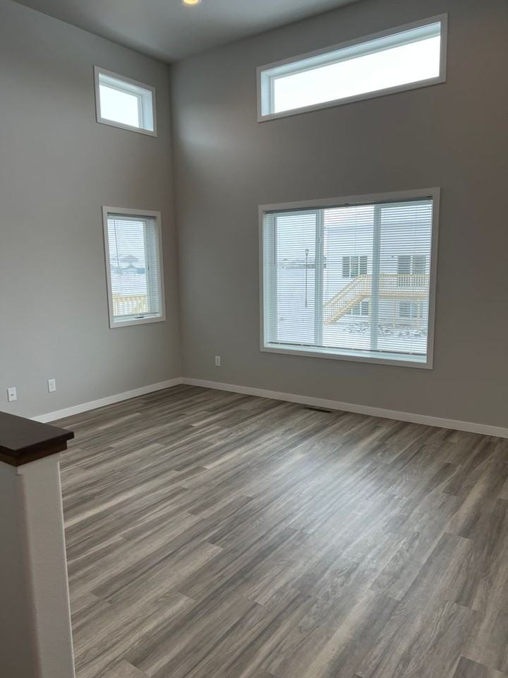 4960 37th Ave S - Photo 3 of 13