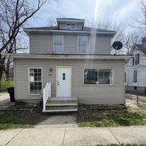 1421 Center St - Photo 1 of 1