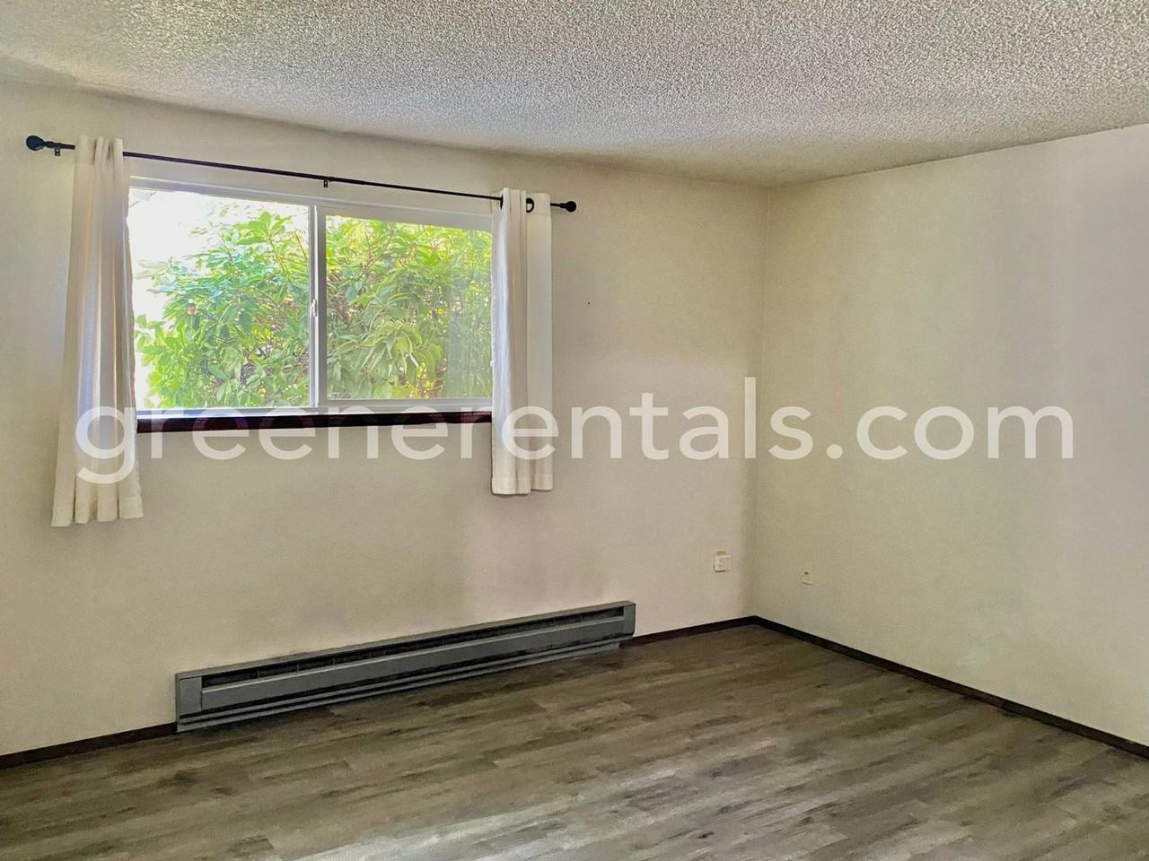 2007 2007 & 2009 8th Ct. SW - Photo 2 of 14