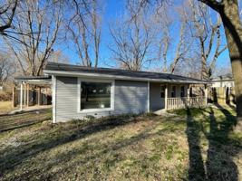featured image of 2675 E Commercial St