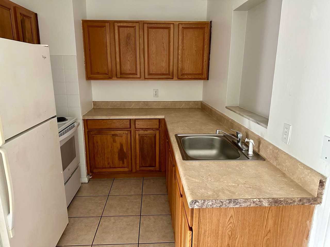 831 831 Rockhill Street - 831 Rockhill St - Photo 7 of 10