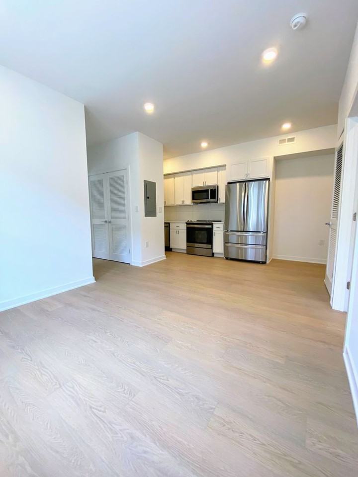 3435 Brown Street NW - Photo 4 of 31