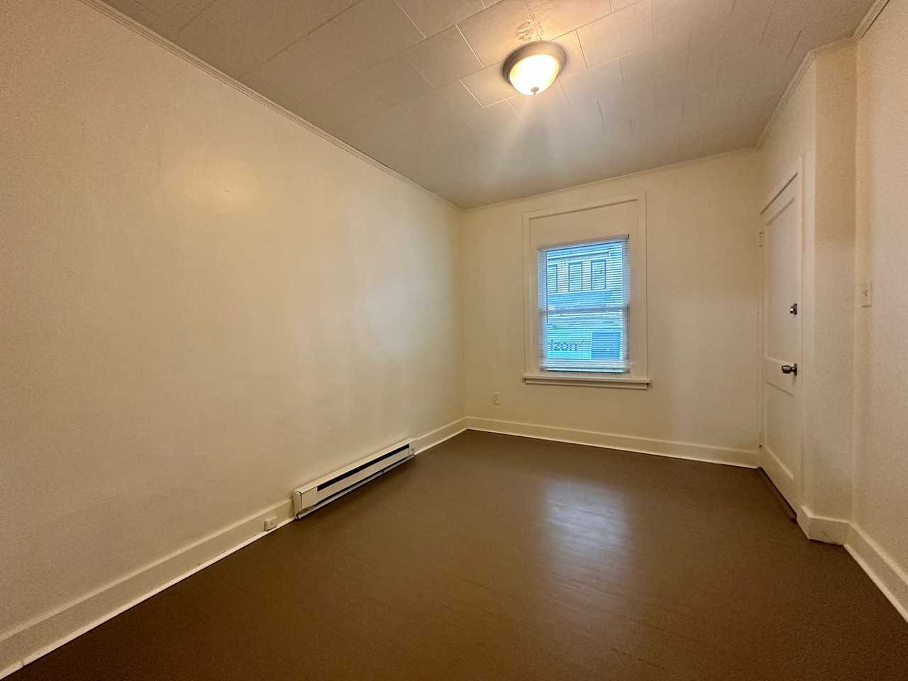 327 N 5th Street - Photo 2 of 10