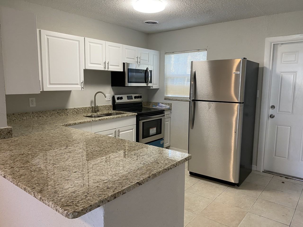 4914 Anzio St #NA - Photo 2 of 10