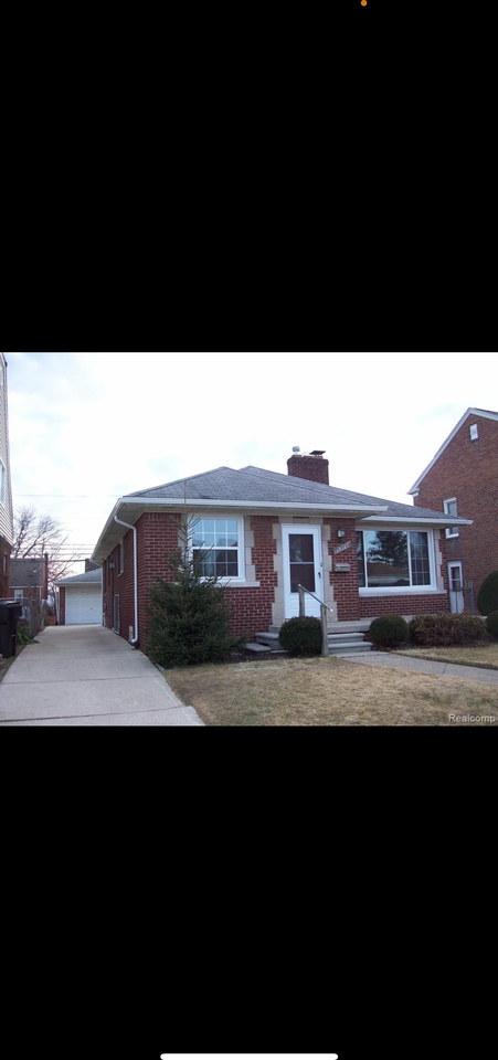 15787 Mclain Ave #NA - Photo 3 of 10