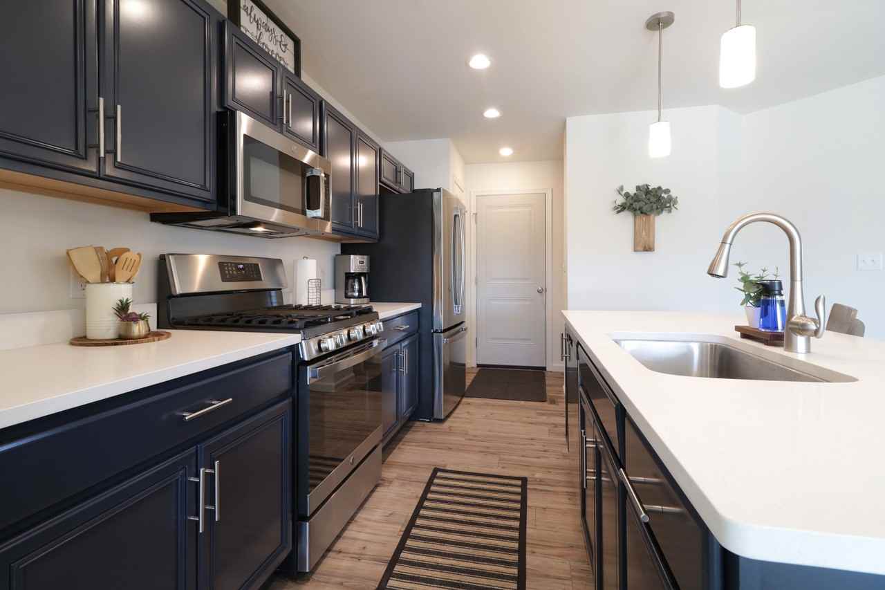 128 Magnolia Ln - Photo 3 of 20